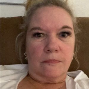 Meet your Posher, Lynne